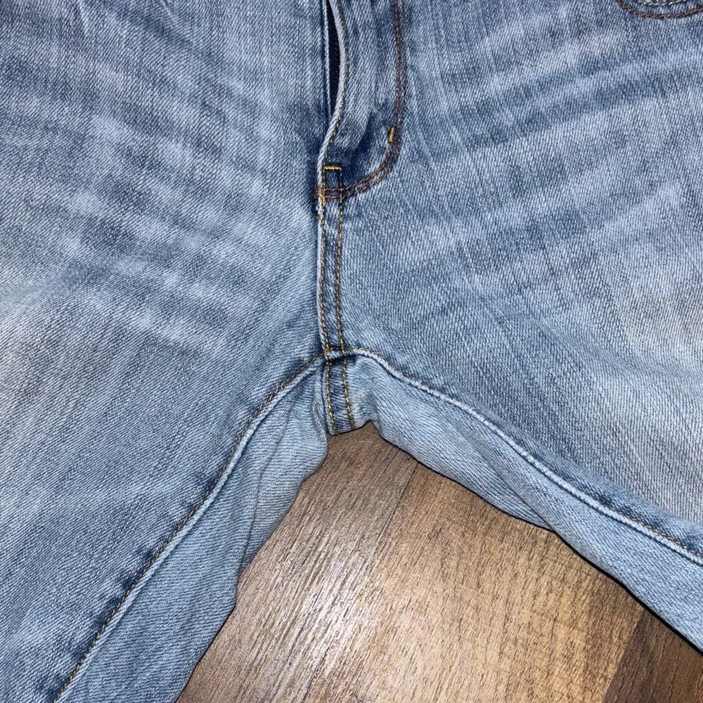 American Eagle Outfitters Light Blue Boot Cut Jeans - Picture 6 of 6